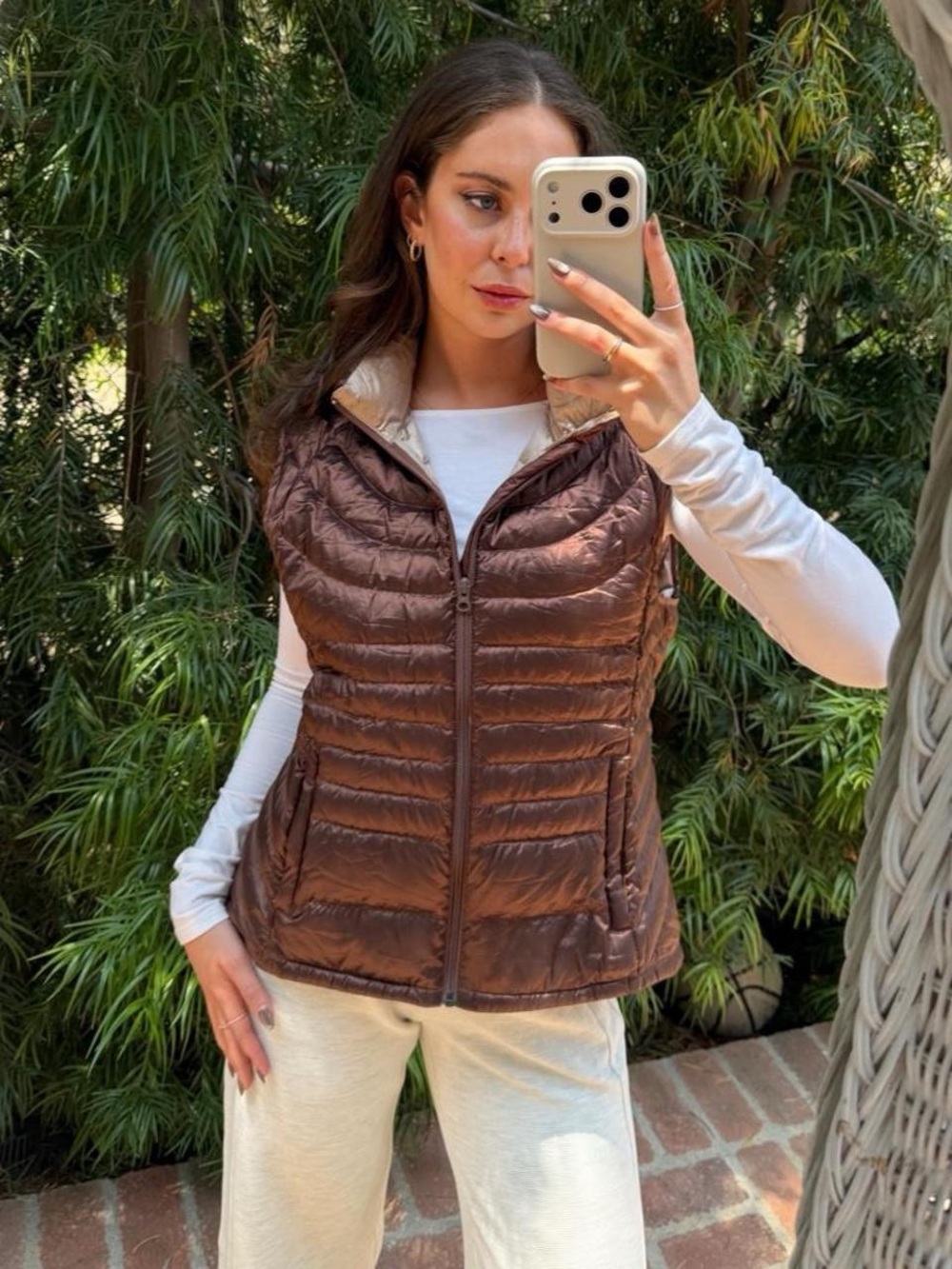 Bernardo goose down brown beige puffer vest Size XL #puffer #outerwear #autumn